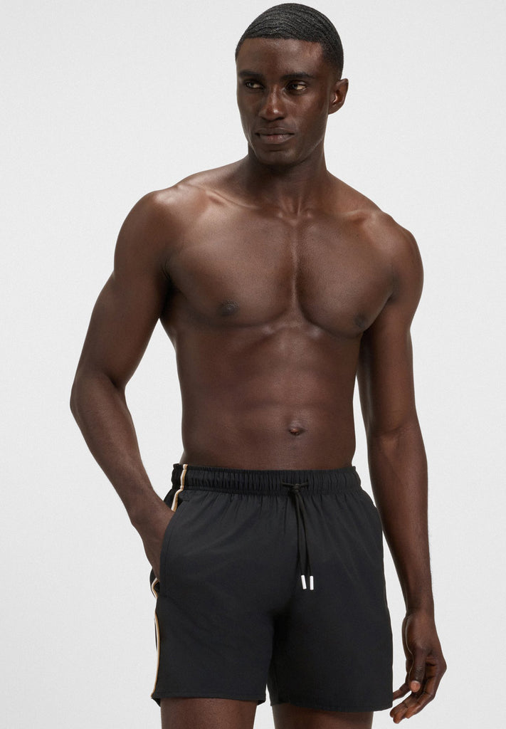 Boss BadeShorts med Signature stribe & Logo hos Stillo
