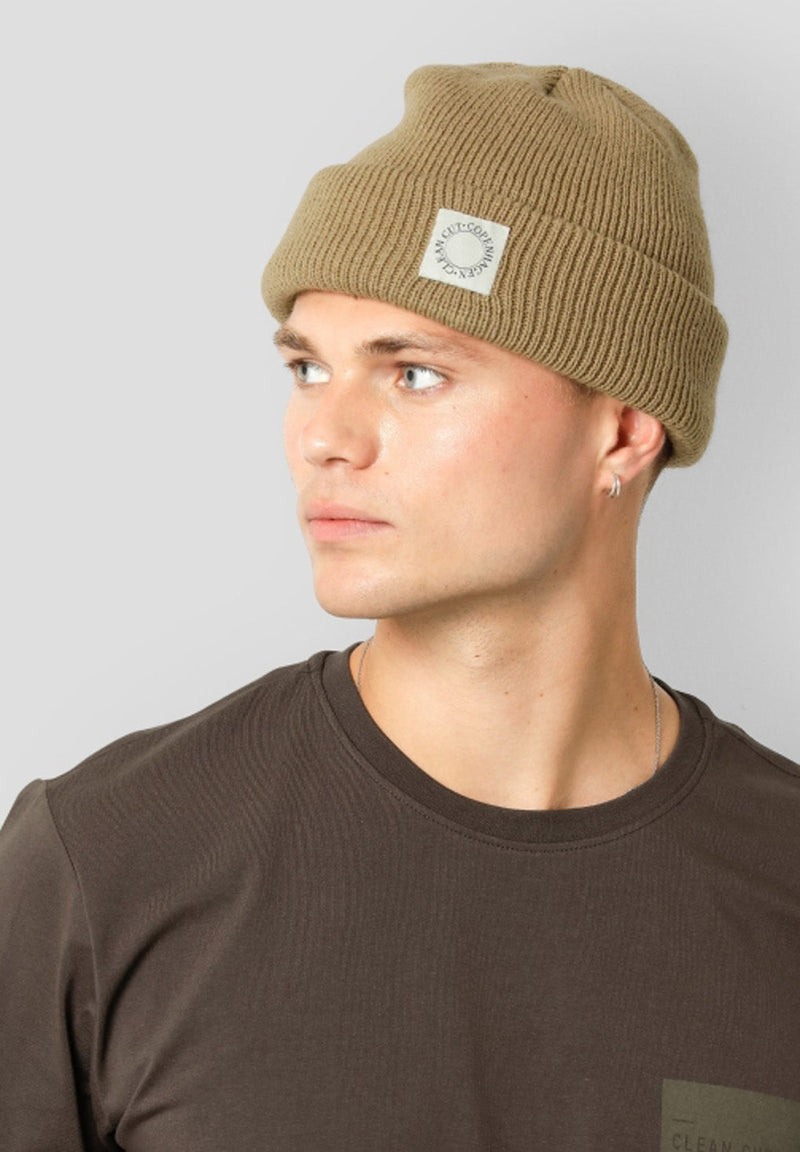 Clean Cut Hugo Beanie hos Stillo
