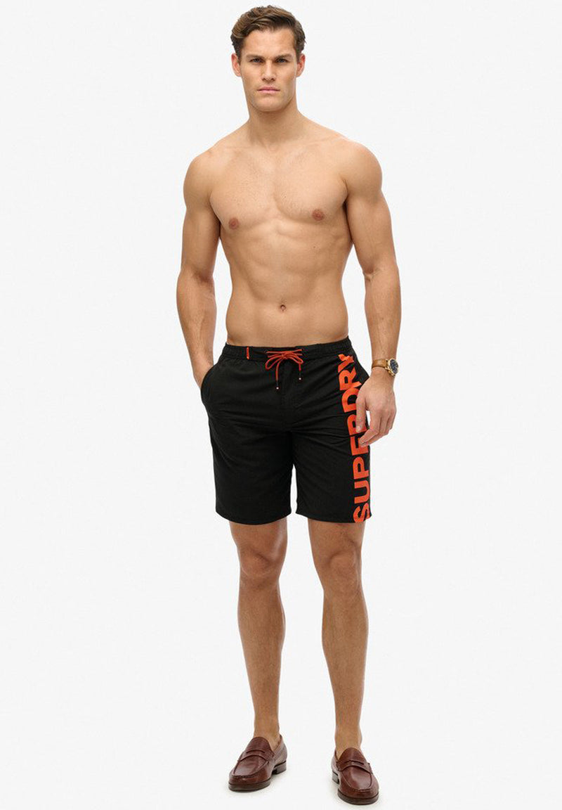 Superdry Classic 19 Logo Boardshort hos Stillo