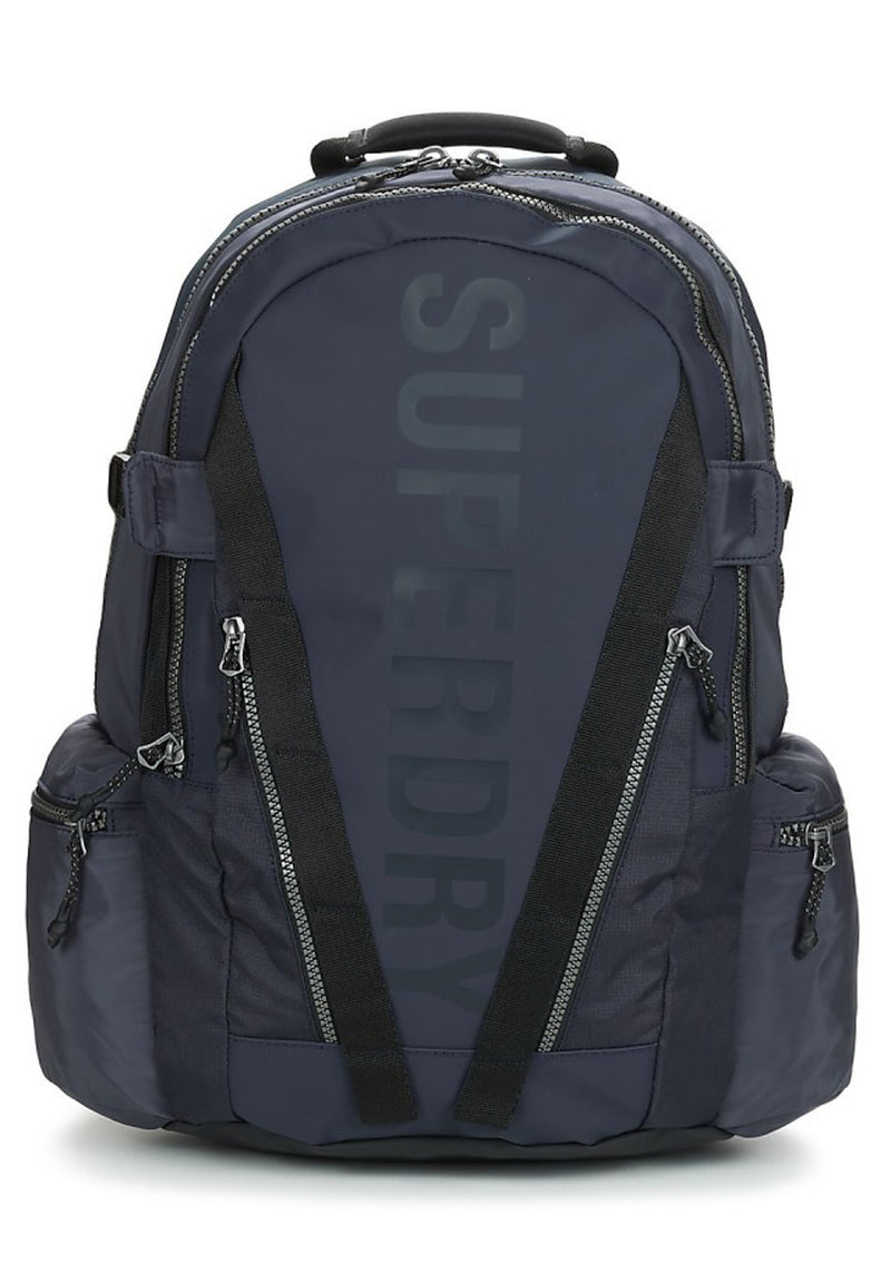 Superdry Code MTN Tarp Backpack hos Stillo