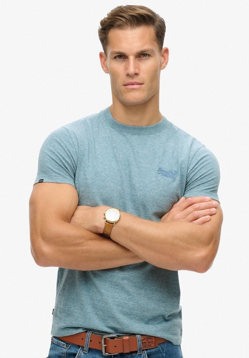 Superdry Organic Cotton Essential Logo T-Shirt hos Stillo