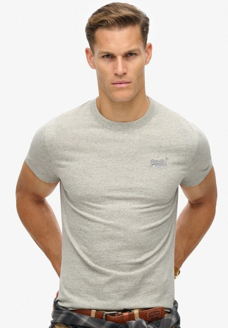 Superdry Organic Cotton Essential Logo T-Shirt hos Stillo