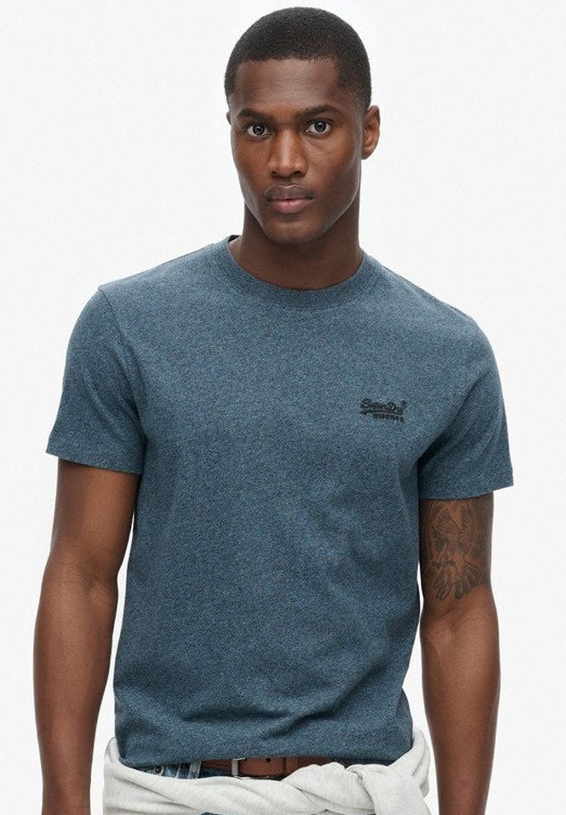 Superdry Organic Cotton Essential Logo T-Shirt hos Stillo
