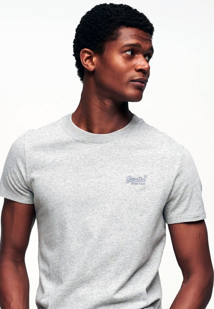 Superdry Organic Cotton Essential Logo T-Shirt hos Stillo