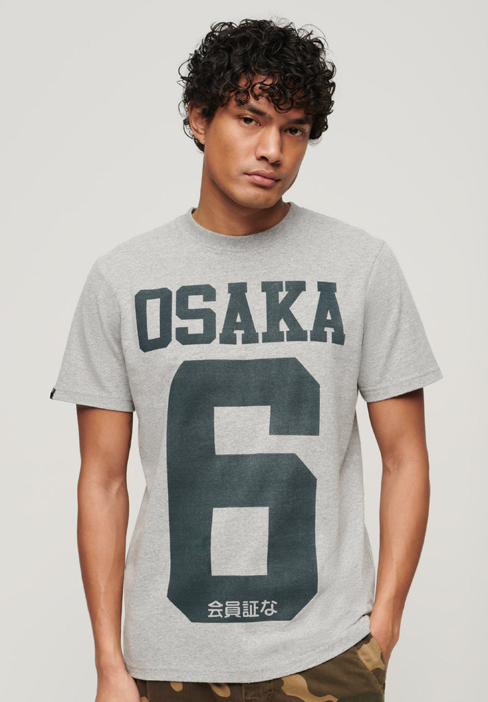 Superdry Osaka Graphic T-Shirt hos Stillo