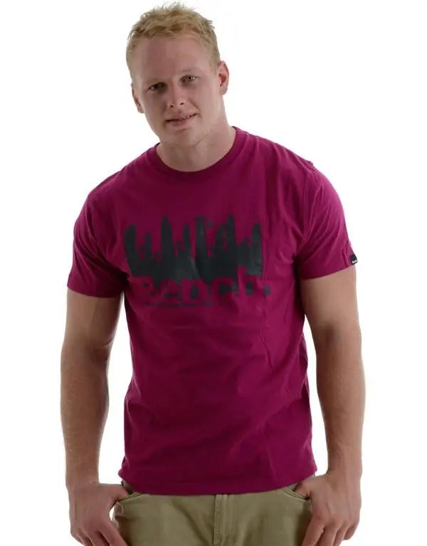 Bench. Word Up T-Shirt hos Stillo