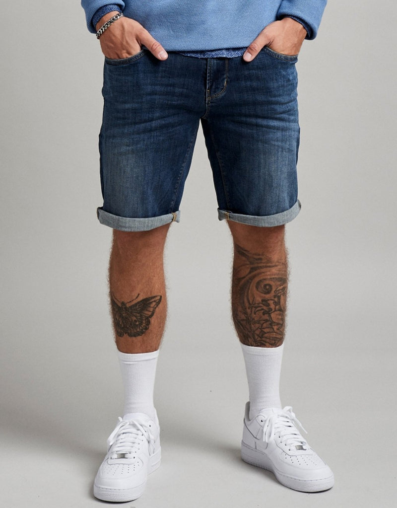Clean Cut Chris Stretch Shorts hos Stillo