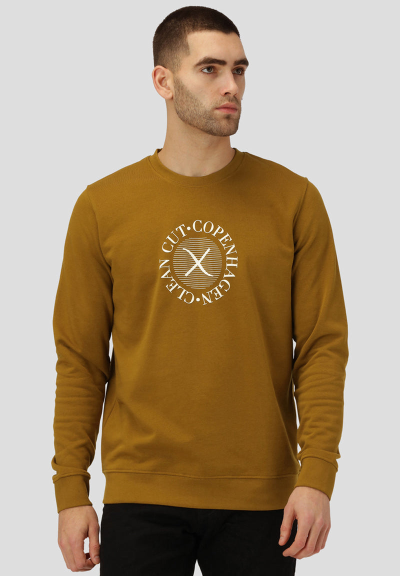 Clean Cut Damon Crewneck hos Stillo