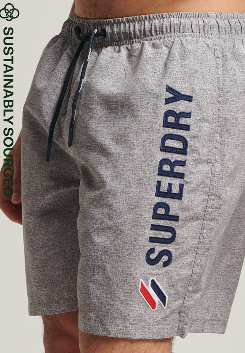 Superdry Code Applique 19 Inch Swim Shorts hos Stillo