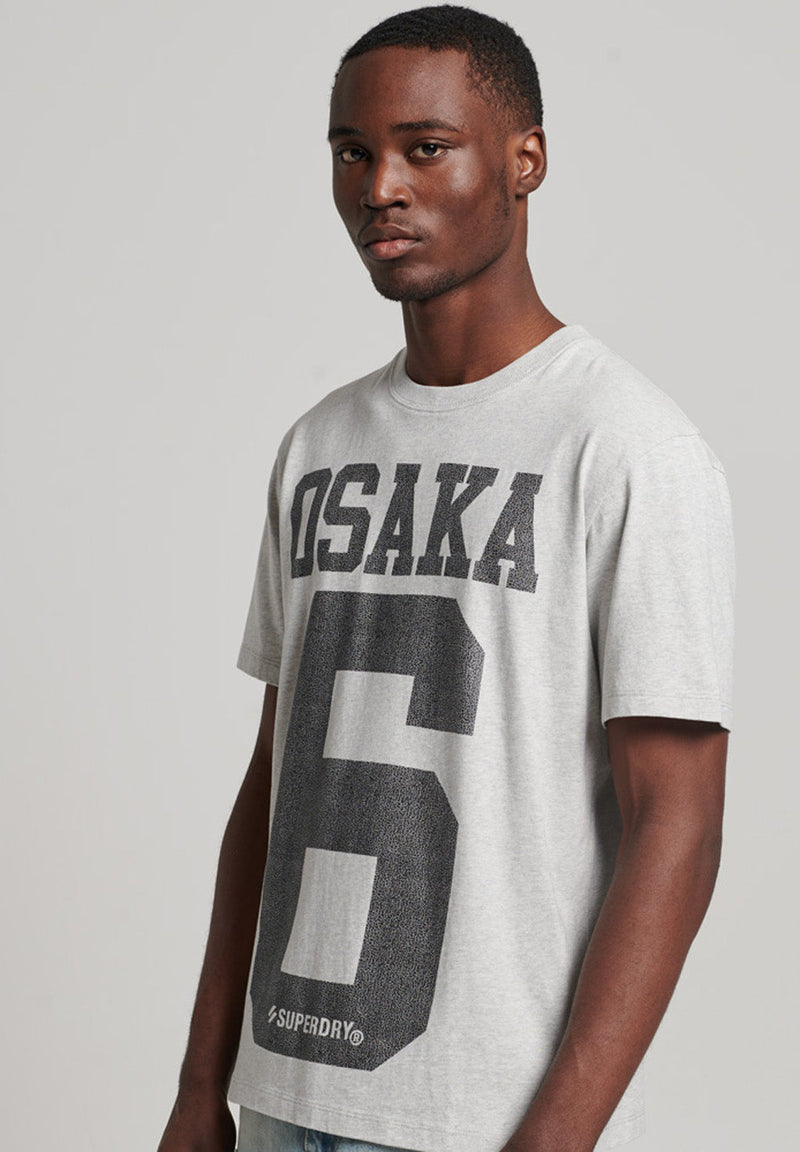 Superdry Code Classic Osaka T-Shirt hos Stillo