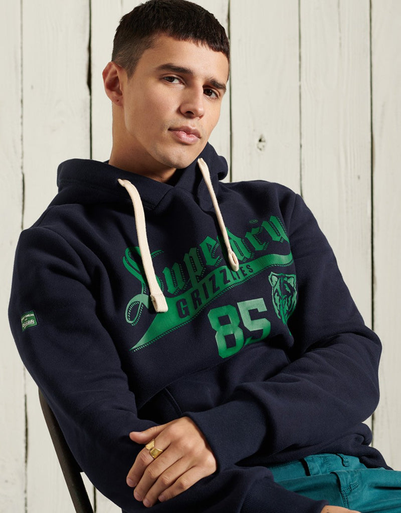 Superdry Collegiate Graphic Overhead Hoody hos Stillo