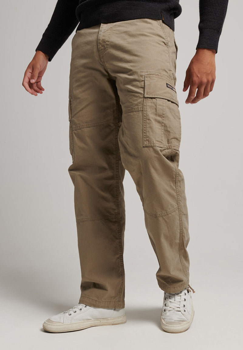 Superdry Organic Cotton Baggy Cargo Pants hos Stillo