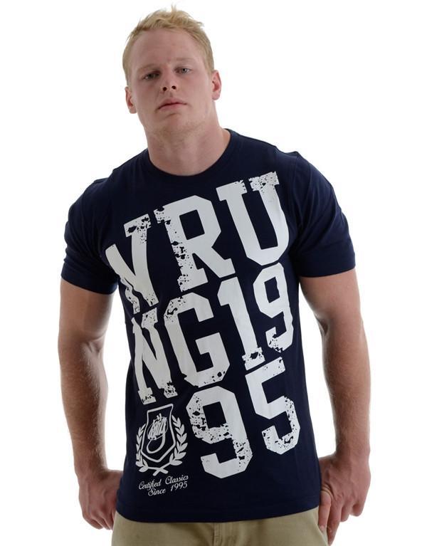 Wrung Propagande T-Shirt hos Stillo
